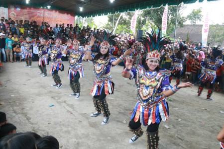Pentas Pertunjukkan Rakyat Nyadran Kiringan Tumbuhkan Persatuan Warga
