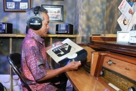 Stand RSPD Kota Magelang Ramai Dikunjungi Pendengar Untuk Bernostalgia