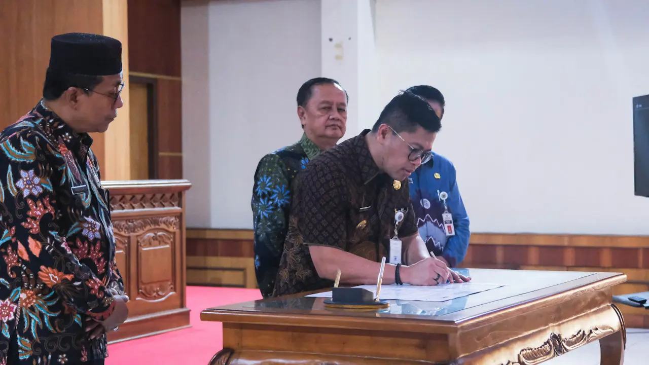 Pemkot Magelang Tegaskan Komitmen Antikorupsi Lewat Sosialisasi SPI dan Penandatanganan Pakta Integritas