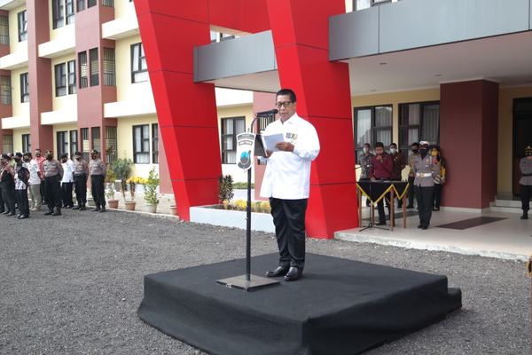 JELANG PILKADA 2020, WALI KOTA MAGELANG HIMBAU MASYARAKAT AKTIF JAGA KAMTIBMAS DAN OPTIMALKAN POSKAMLING SEBAGAI BENTENG PERTAHANAN PENYEBARAN COVID19