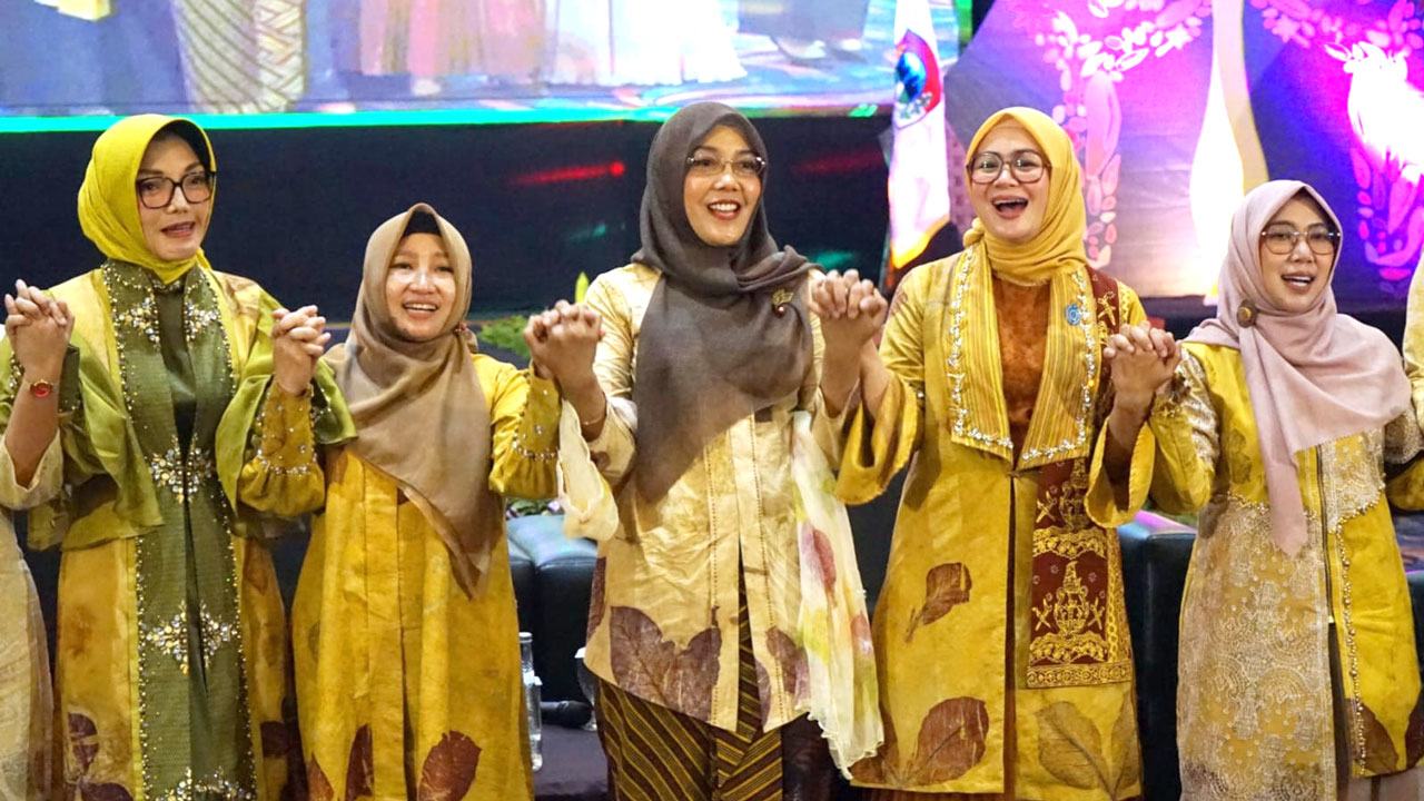Ketua TP PKK Kota Magelang Bagikan 'Ceting Emas' di Forum Rasaikota 2023