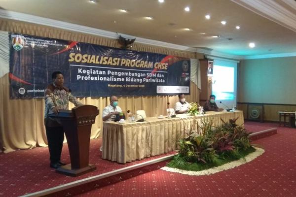 PELAKU USAHA PARIWISATA DI KOTA MAGELANG TERIMA BANTUAN HIBAH KEMENPAREKRAF