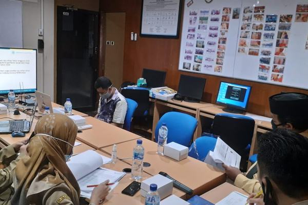 KAJIAN PROYEKSI INFLASI KOTA MAGELANG 2020 SIAP DIEKSPOS