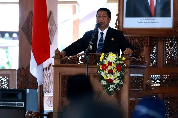 WALI KOTA MAGELANG AJAK KARYAWAN BUMD BERSINERGI MEMBANGUN KOTA MAGELANG
