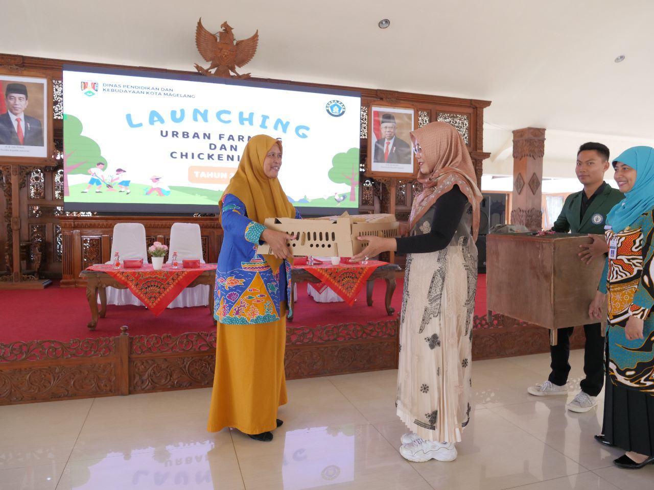Ciptakan Holistic Integratif, Kota Magelang Launching Urban Farming dan Chickenisasi