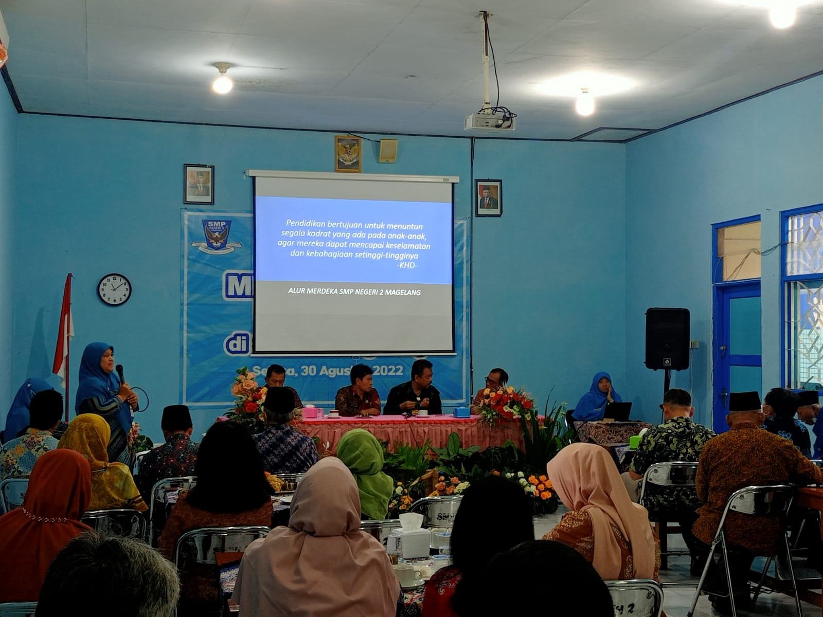 MKKS SMP/Mts se-Kota Bontang Timba Ilmu ke SMP 2 Kota Magelang