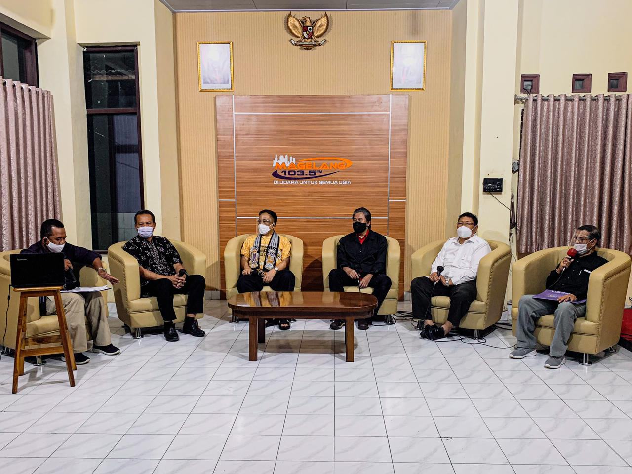 BANGKITKAN SENI BUDAYA SEBAGAI IDENTITAS DAERAH