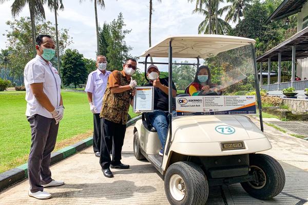 PENDONOR DARAH KOTA MAGELANG MENDAPAT PENGHARGAAN DARI GUBERNUR