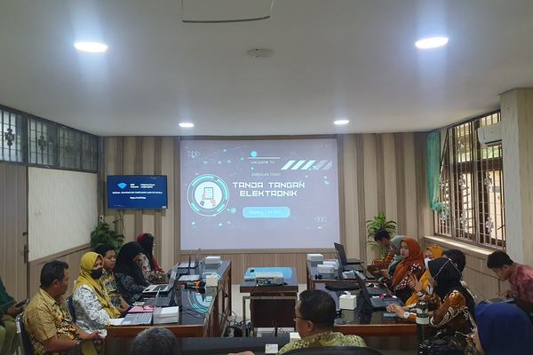 Dalam rangka mengamankan SPBE, Diskominsta Kota Magelang gelar Bimbingan Teknis Penggunaan Tanda Tangan Elektronik (Batch 2)