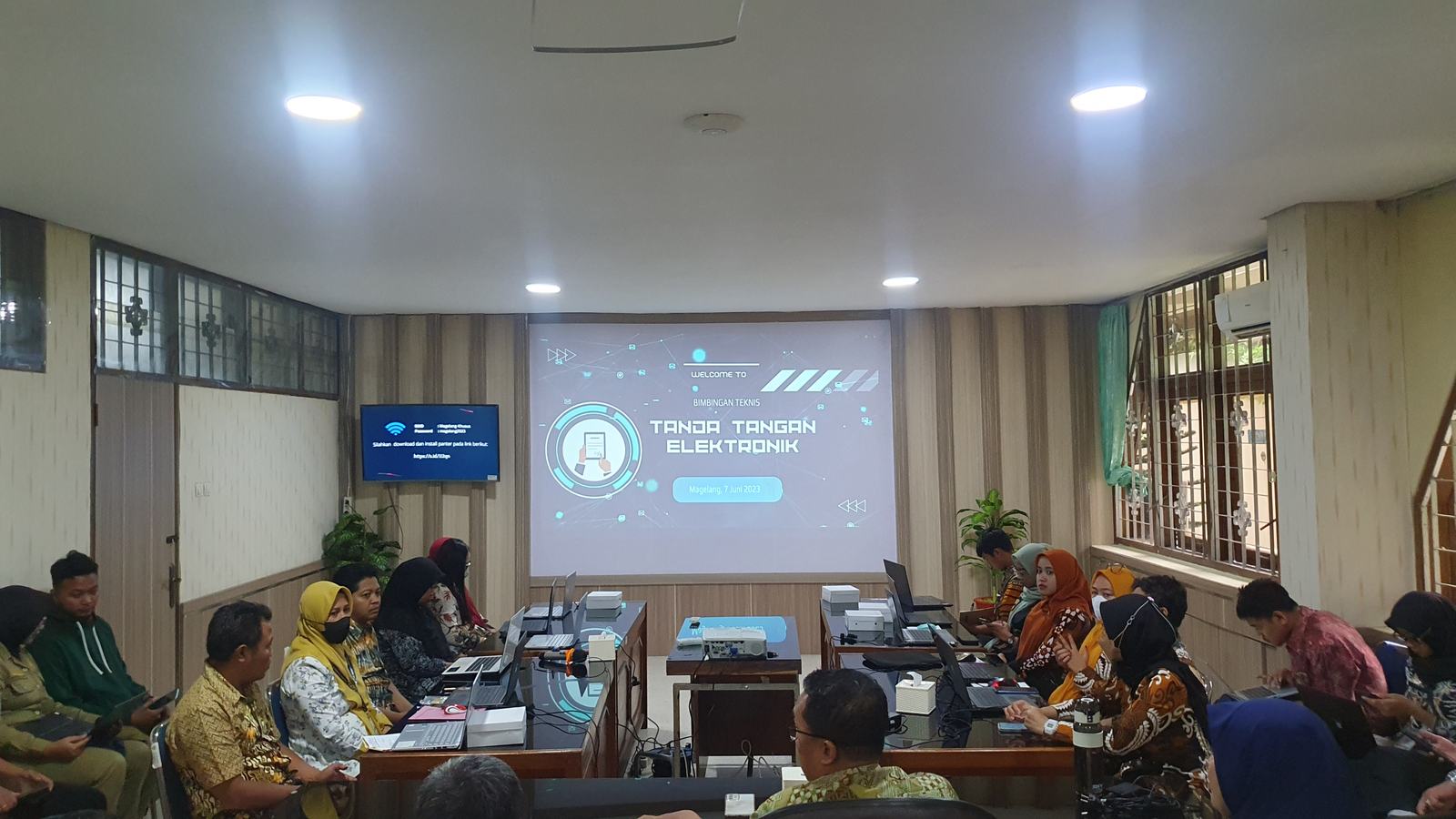 Dalam rangka mengamankan SPBE, Diskominsta Kota Magelang gelar Bimbingan Teknis Penggunaan Tanda Tangan Elektronik (Batch 2)