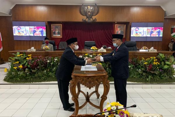 PIDATO PERDANA, WALI KOTA MAGELANG AJAK SELURUH PIHAK BERIKAN PELAYANAN TERBAIK