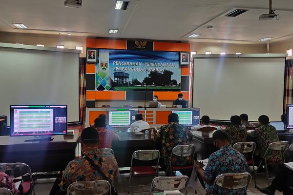 PEMKOT MAGELANG PARTISIPASI DALAM ASESMEN GERAKAN MENUJU 100 SMART CITY TAHUN 2021