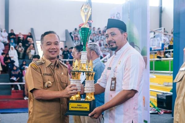 Peserta Antusias Ikuti Maulid Fest 2023 Kota Magelang