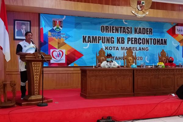 WALI KOTA MAGELANG IMBAU PENYULUH DAN KADER KB MELEK TEKNOLOGI DAN MAKSIMALKAN JEJARING DALAM BERTUGAS