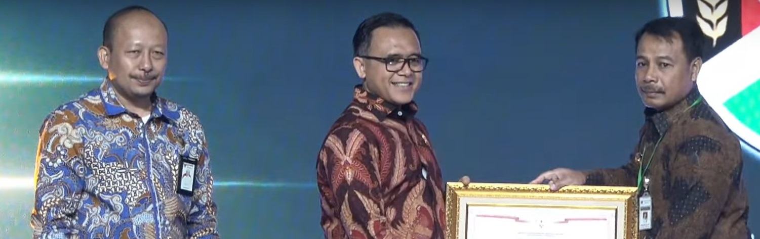INOVASI DATAGO DAN SIBULAN RAIH PENGHARGAAN PKRI 2024 TINGKAT NASIONAL