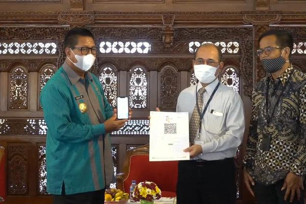 KOTA MAGELANG MULAI GUNAKAN QRIS UNTUK PEMUNGUTAN PAJAK DAN RETRIBUSI