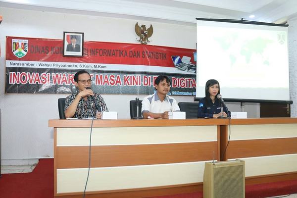 Pembinaan Pengusaha dan Pengelola Warnet di Kota Magelang, dengan Tema "Inovasi Warnet Masa Kini Di Era Digital"