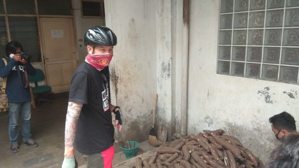 Gowes