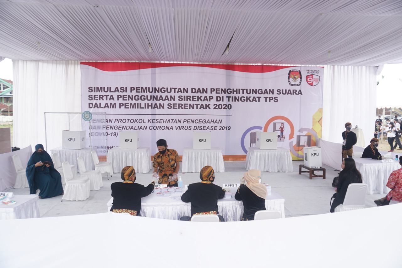 SIMULASI PEMUNGUTAN DAN PENGHITUNGAN SUARA PILKADA 2020 DIGELAR DI KOTA MAGELANG