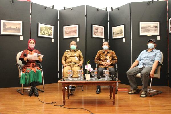 PERS KOTA MAGELANG TETAP EKSIS SAJIKAN KARYA JURNALISTIK EDUKATIF DI MASA PANDEMI