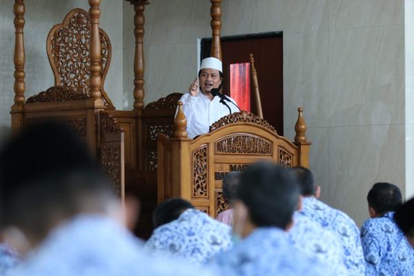 PEMKOT MAGELANG GELAR PERINGATAN ISRA’ MI’RAJ
