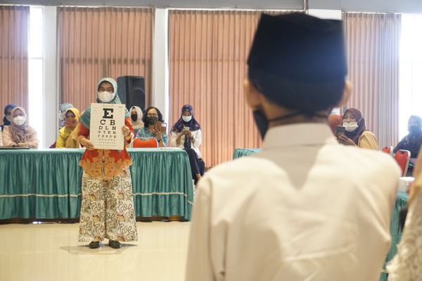 PKK KOTA MAGELANG GELAR SOSIALISASI KESEHATAN MATA ANAK