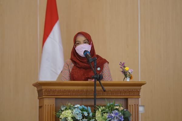 Ketua TP PKK Kota Magelang Ajak Semua Komponen Bersinergi Bantu Warga Terdampak Covid-19