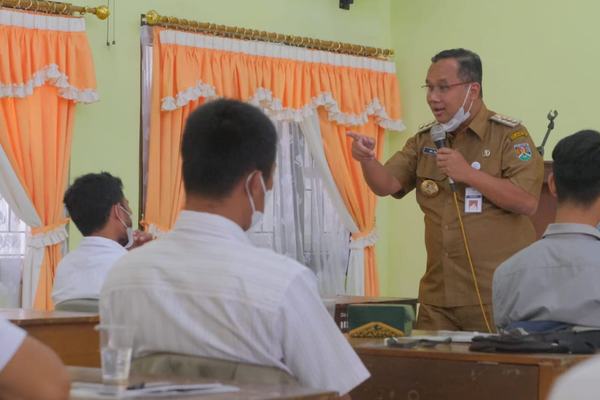 Pelatihan Aquascape, Asah Keterampilan Budidaya Ikan Hias di Kota Magelang