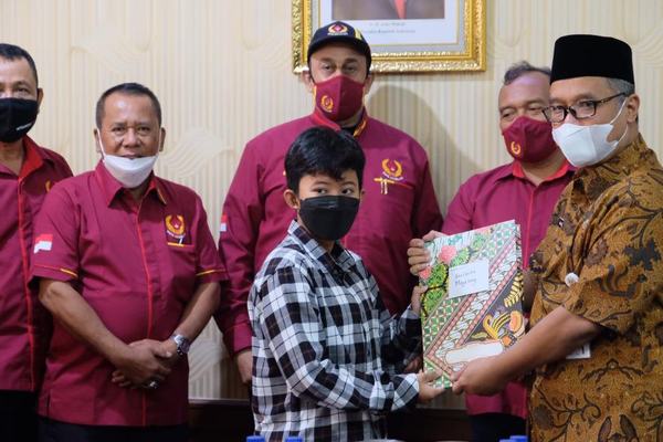 Aulia Zahraini, Atlet Selam Kota Magelang Dapat Bonus Rp 5 Juta