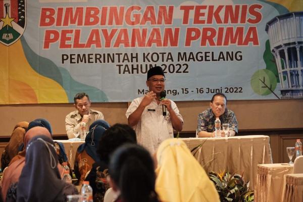 Dokter Aziz Ajak ASN Komitmen Berikan Pelayanan Prima kepada Masyarakat