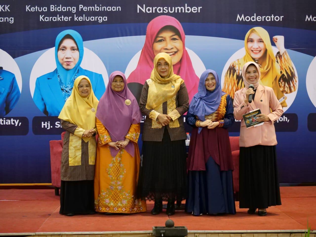 Peran Penting Orang Tua Merajut Cinta Mengantar Anak Maju Sehat dan Bahagia