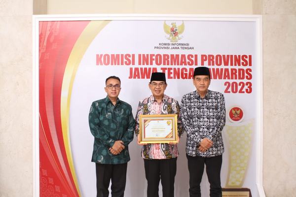 Kota Magelang Raih Predikat Informatif Pada Anugerah Keterbukaan Informasi Badan Publik Tahun 2023
