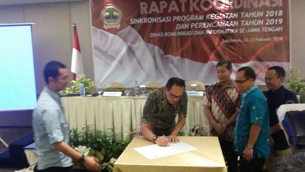 BERSINERGI MENUJU SMART PROVINSI