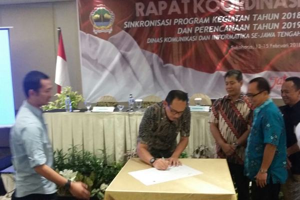 BERSINERGI MENUJU SMART PROVINSI