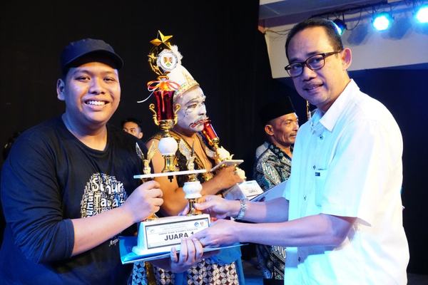 Tingkatkan Kemampuan Sanggar Melalui Festival Pertunjukan Rakyat 2018.