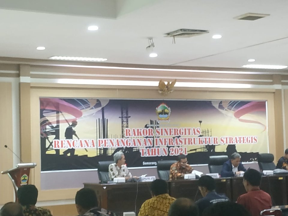 Rakor Sinergitas Rencana Penanganan Infrastruktur Strategis Tahun 2021 di Bappeda Provinsi Jawa Tengah.