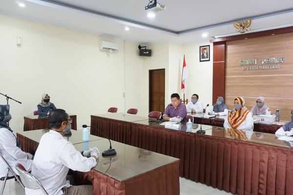 KPU KOTA MAGELANG UMUMKAN PENDAFTARAN BAKAL PASLON WALI KOTA DAN WAKIL WALI KOTA