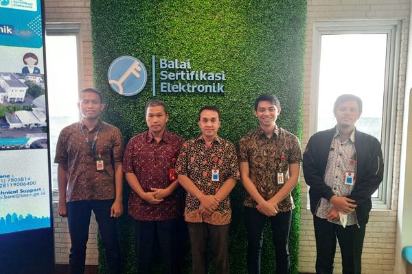 Pemkot Magelang melalui Diskominsta melakukan Koordinasi dengan BSrE dan BSSN