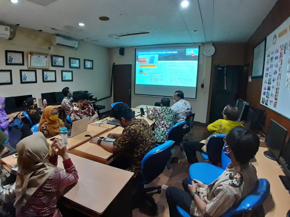 diskom rapat