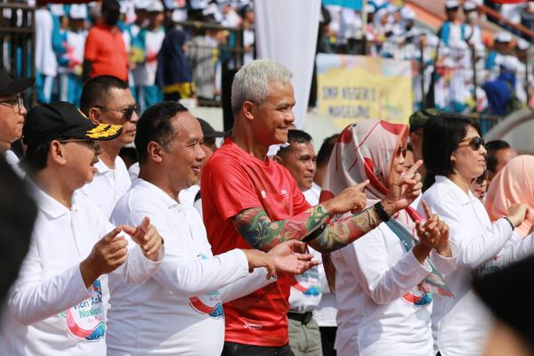 Peringati HAN 2022, Ganjar Pranowo Bergembira Bersama Ribuan Anak di Kota Magelang
