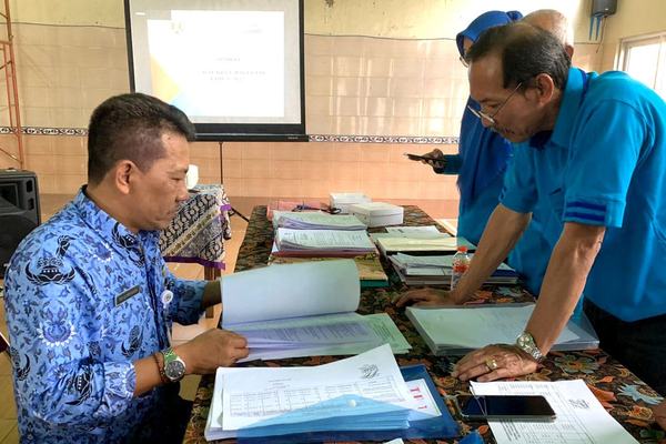 Siasat Dokter Aziz Kurangi Kemiskinan Lewat Rodanya Mas Bagia