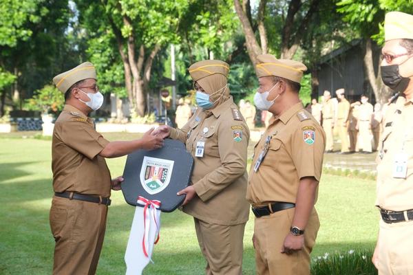 Pemkot Magelang Serahkan Bantuan 3 Unit Mobil Siaga Untuk Kecamatan