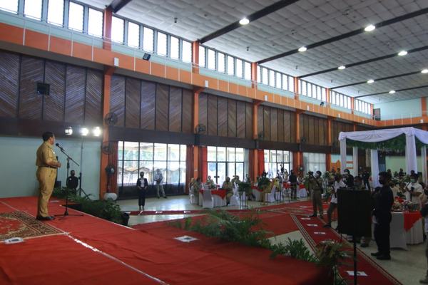 WALIKOTA MAGELANG IZINKAN PERHELATAN PERNIKAHAN DENGAN PEMBATASAN UNDANGAN DAN DISIPLIN PROTOKOL KESEHATAN