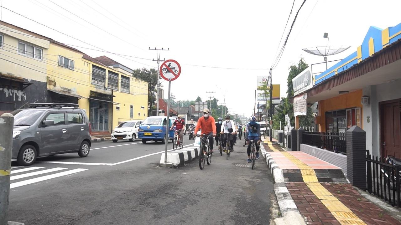 PEMKOT PANTAU PPKM DI BEBERAPA RUANG PUBLIK