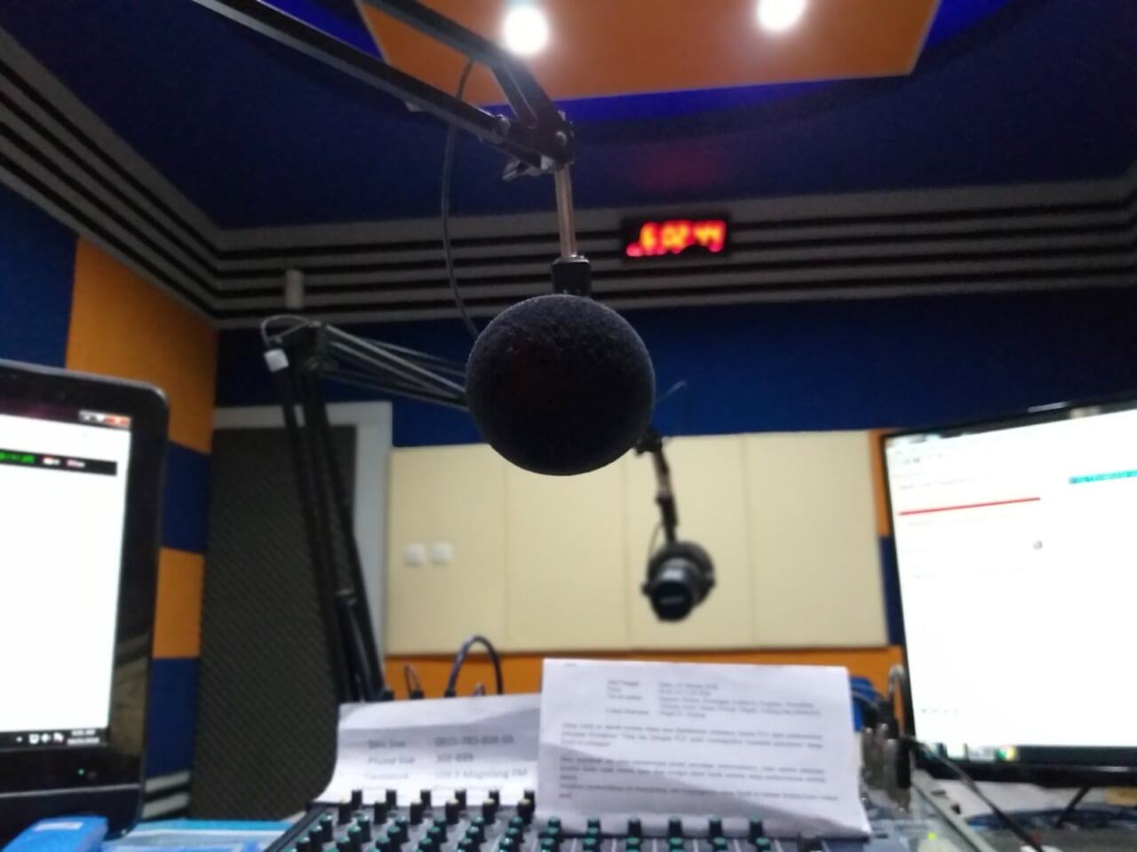 RADIO HARUS ANDIL SUKSEKSAN PILKADA 2020 MELALUI PROGRAM EDUKATIF