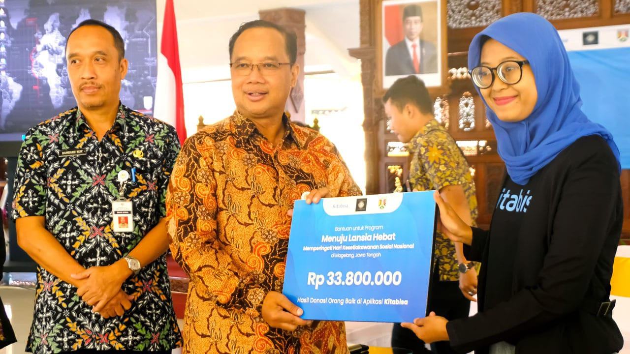 Pemkot Magelang dan Kitabisa.com Salurkan Bantuan dan Edukasi Hidup Sehat Untuk Lansia
