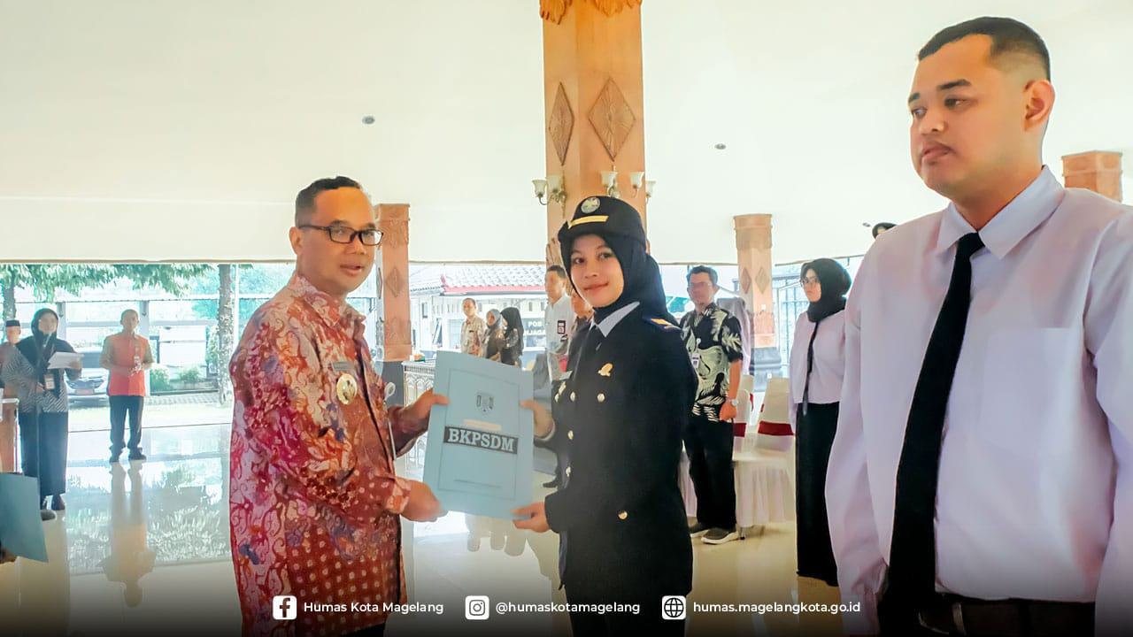 Serahkan SK CPNS dan PPPK, Dokter Aziz Berpesan Agar ASN Inovatif