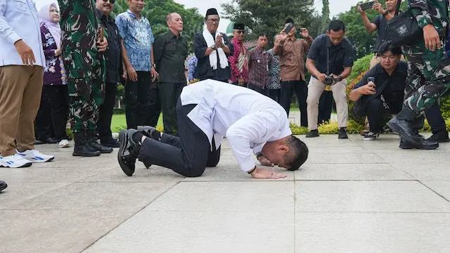 Damar Sujud Syukur Usai Tuntaskan Sengketa Aset Pemkot Magelang - Akademi TNI
