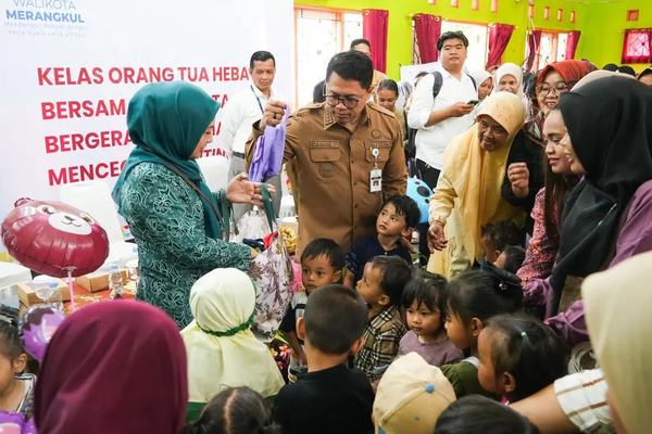 Lewat 'Wali Kota Merangkul', Mas Damar Ajak Masyarakat Bersatu Cegah Stunting