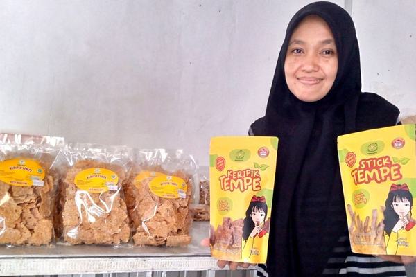 Keripik Tempe Bunga Kantil Asli Magelang Kuasai Pasar Nasional, Omzet Jutaan Rupiah Perbulan